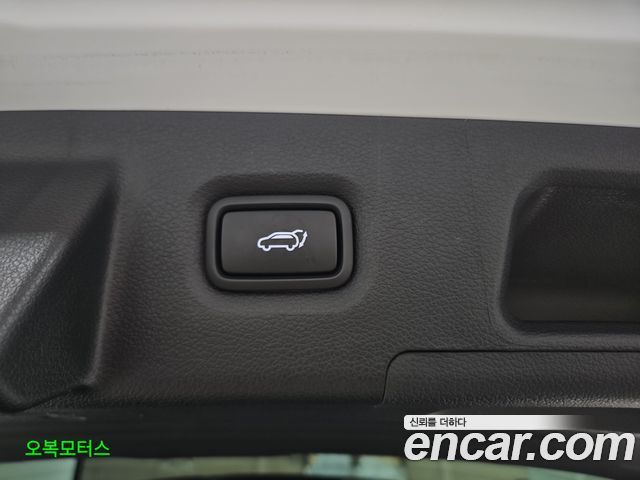 Hyundai Santa Fe Diesel 2.2 2WD Prestige 2022 — фото 16