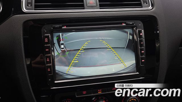 Volkswagen Jetta 2.0 TDI BlueMotion 6th 2015 — фото 14