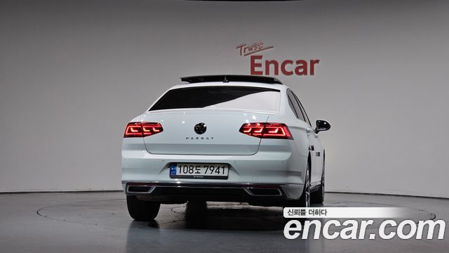 Volkswagen Passat GT (B8) 2.0 TDI Prestige 2022 — фото 4