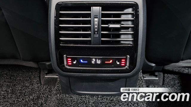 Volkswagen Passat GT (B8) 2.0 TDI Prestige 2022 — фото 28