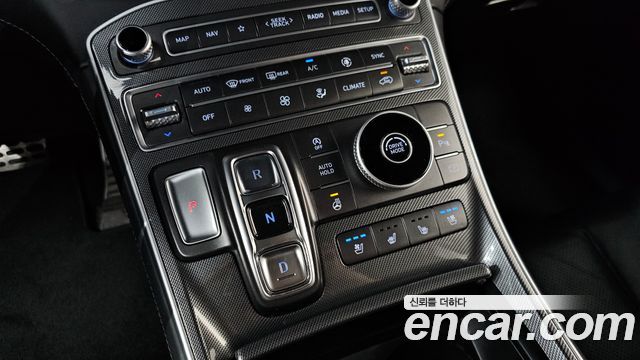 Hyundai Santa Fe Diesel 2.2 2WD Prestige 2021 — фото 9