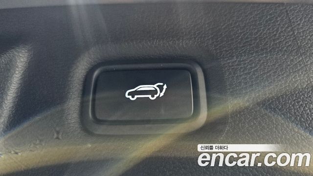 Hyundai Santa Fe Diesel 2.2 2WD Prestige 2021 — фото 16