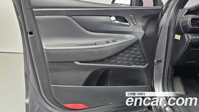 Hyundai Santa Fe Diesel 2.2 2WD Prestige 2021 — фото 24