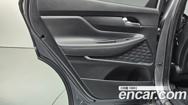 Hyundai Santa Fe Diesel 2.2 2WD Prestige 2021 — фото 25
