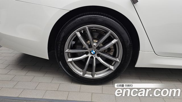 BMW 5 Series (G30) 520d xDrive M Sport Package Plus 2018 — фото 5