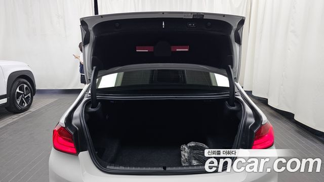 BMW 5 Series (G30) 520d xDrive M Sport Package Plus 2018 — фото 24