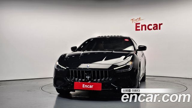 Maserati Ghibli 3.0 GranSport 3rd 2020 — фото 3