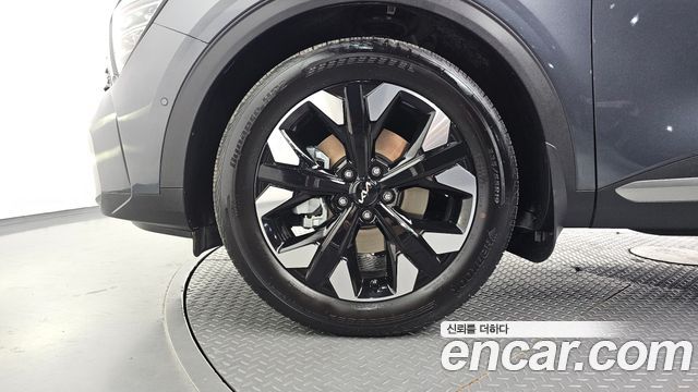 Kia Sportage (V) LPG 2.0 2WD Signature Gravity 2023 — фото 5