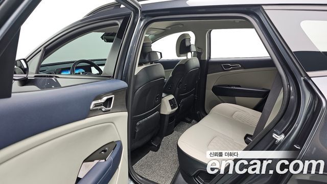 Kia Sportage (V) LPG 2.0 2WD Signature Gravity 2023 — фото 15