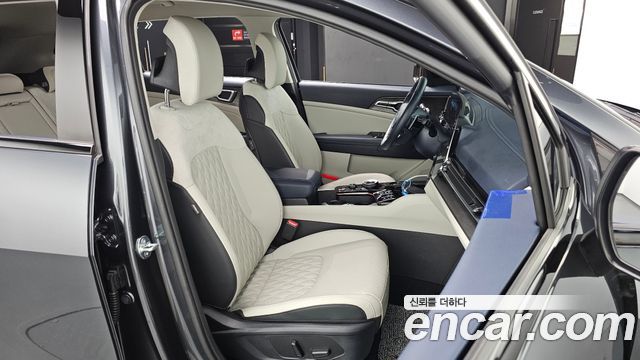 Kia Sportage (V) LPG 2.0 2WD Signature Gravity 2023 — фото 16