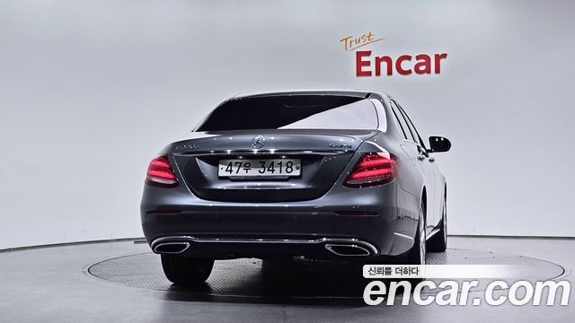 Mercedes-Benz E-Class (W213) E220d 4MATIC Exclusive 2019 — фото 4