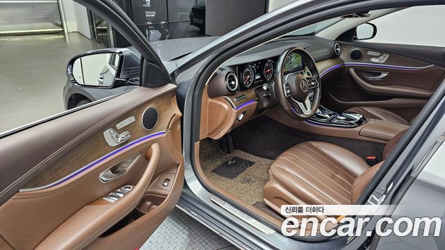 Mercedes-Benz E-Class (W213) E220d 4MATIC Exclusive 2019 — фото 10