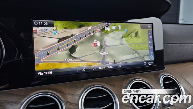 Mercedes-Benz E-Class (W213) E220d 4MATIC Exclusive 2019 — фото 18