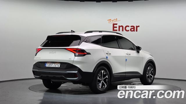 Kia Sportage Hybrid (V) Signature Gravity 4WD 2022 — фото 2