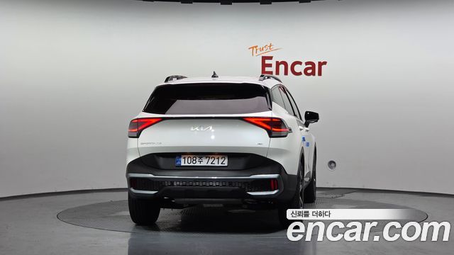 Kia Sportage Hybrid (V) Signature Gravity 4WD 2022 — фото 4