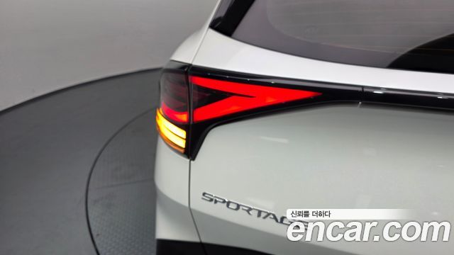 Kia Sportage Hybrid (V) Signature Gravity 4WD 2022 — фото 23