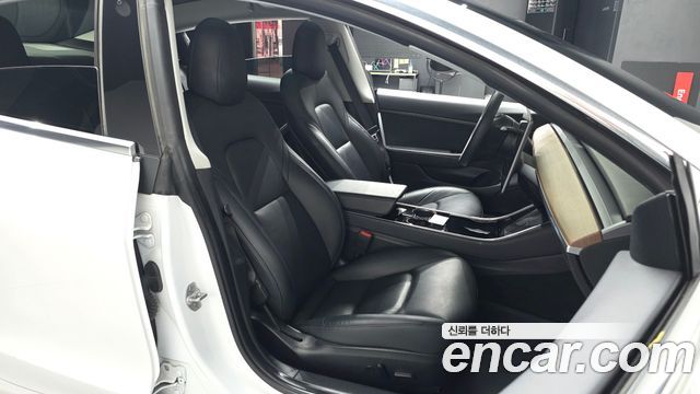 Tesla Model 3 Standard Range Plue RWD 2020 — фото 11