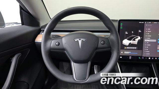Tesla Model 3 Standard Range Plue RWD 2020 — фото 13