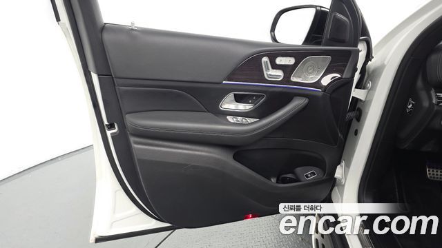 Mercedes-Benz GLE-Class (W167) GLE400d 4MATIC Coupe 2022 — фото 24