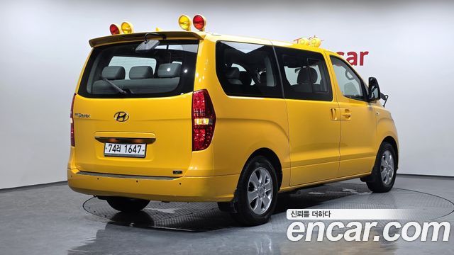 Hyundai Grand Starex School Bus LPi 2021 — фото 2