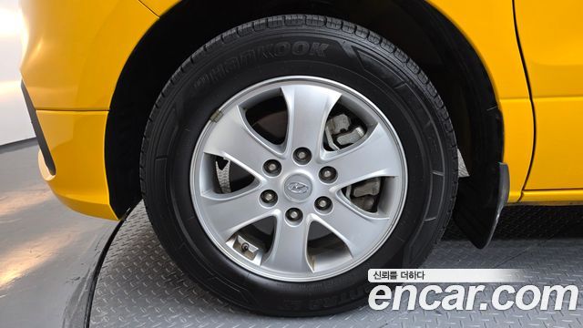 Hyundai Grand Starex School Bus LPi 2021 — фото 5