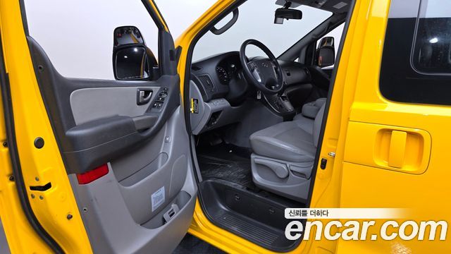 Hyundai Grand Starex School Bus LPi 2021 — фото 10