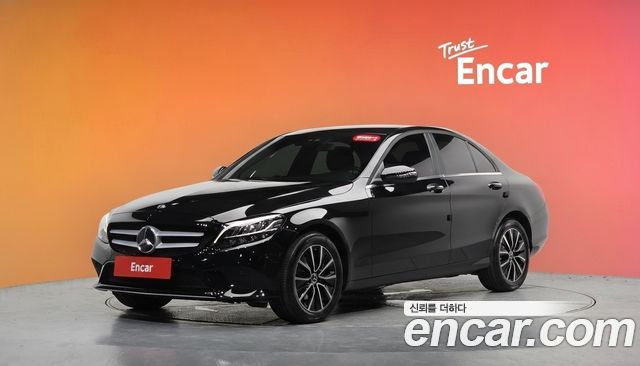 Mercedes-Benz C-Class (W205) C200 2019 — фото 1