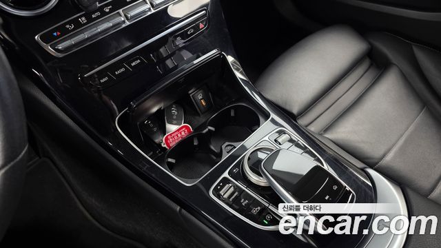 Mercedes-Benz C-Class (W205) C200 2019 — фото 19