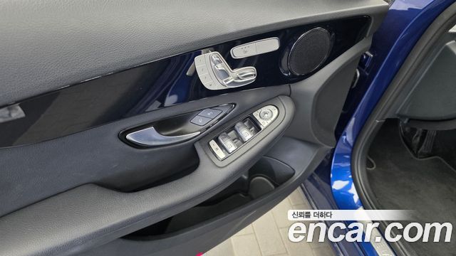 Mercedes-Benz C-Class (W205) C200 2019 — фото 30