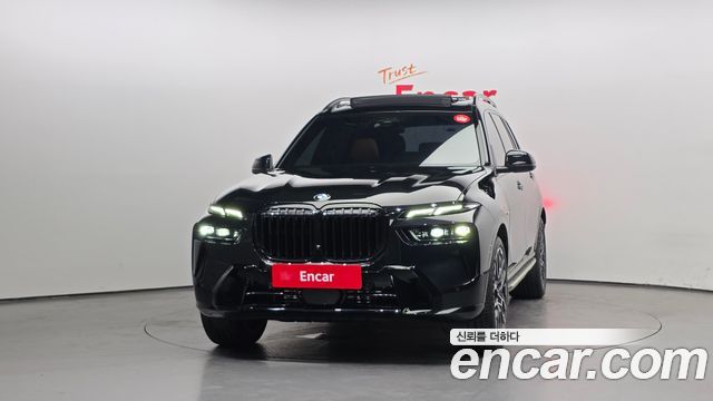 BMW X7 (G07) xDrive 40i M Sport 7STR 2024 — фото 3
