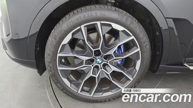 BMW X7 (G07) xDrive 40i M Sport 7STR 2024 — фото 5