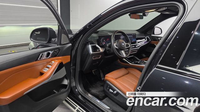 BMW X7 (G07) xDrive 40i M Sport 7STR 2024 — фото 10