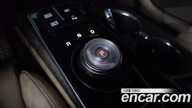 Kia K8 2.5 Gasoline 2WD Signature 2023 — фото 9
