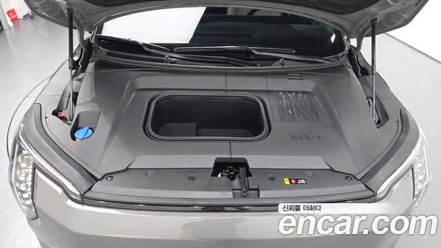 Kia EV3 Long Range 2WD Earth 2025 — фото 6