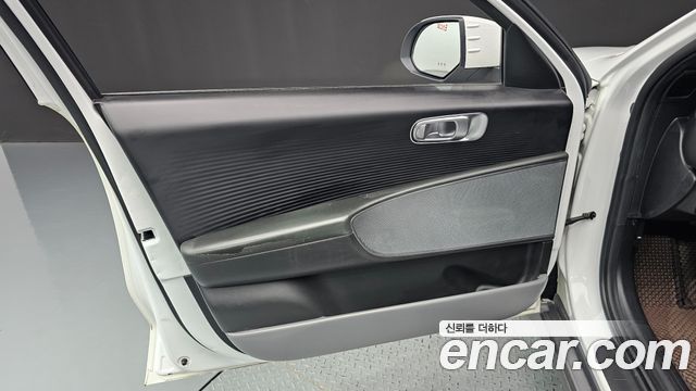 Hyundai Ioniq 6 Long Range Exclusive 2023 — фото 30