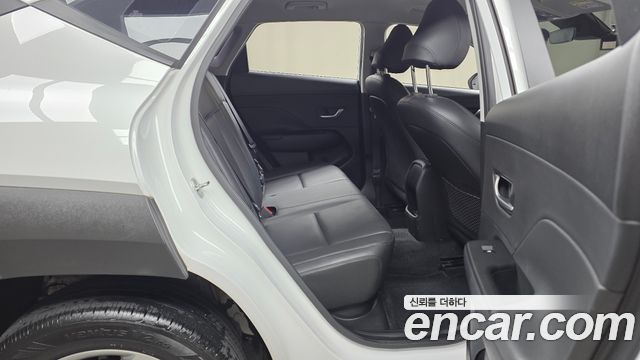 Hyundai Kona (SX2) Gasoline 1.6 Turbo 2WD Modern 2023 — фото 16