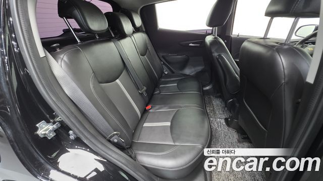 Chevrolet Spark Premier 2022 — фото 19