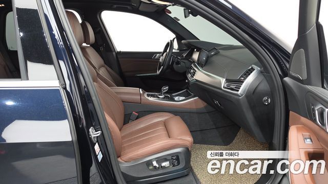 BMW X5 (G05) xDrive 45e M Sport 2021 — фото 11