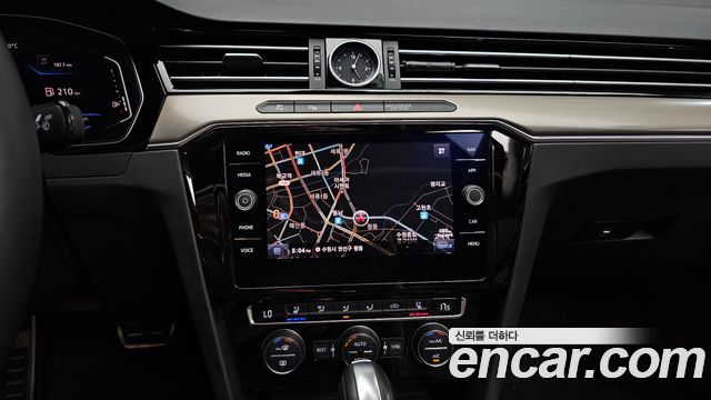 Volkswagen Arteon 2.0 TDI Presige 4Motion 2020 — фото 13