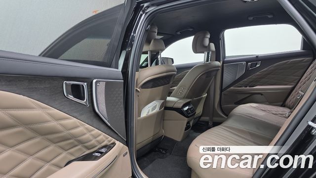 Kia K8 Hybrid Signature Special 2024 — фото 18