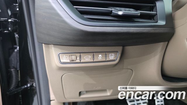 Kia K8 Hybrid Signature Special 2024 — фото 19