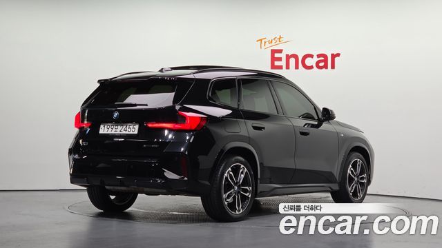 BMW X1 (U11) xDrive 20i M Sport 2025 — фото 2