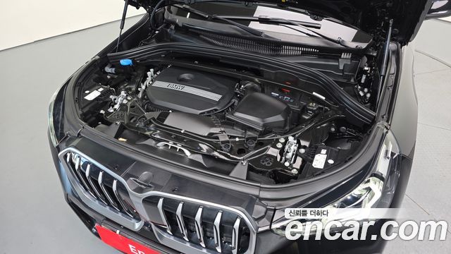 BMW X1 (U11) xDrive 20i M Sport 2025 — фото 6