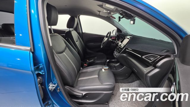 Chevrolet Spark Premier 2021 — фото 26