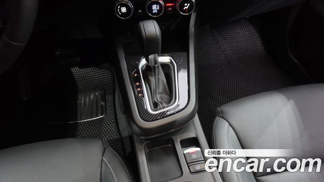 Renault Korea XM3 1.3 TCe RE Signature 2023 — фото 9
