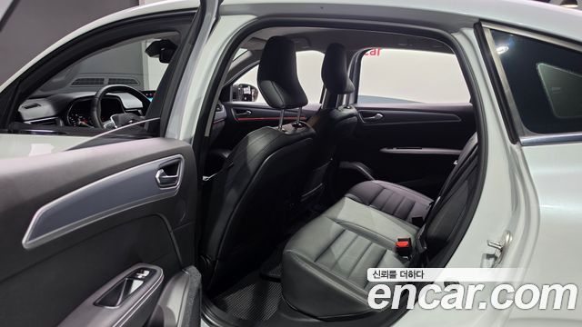 Renault Korea XM3 1.3 TCe RE Signature 2023 — фото 11