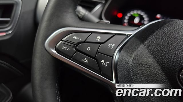 Renault Korea XM3 1.3 TCe RE Signature 2023 — фото 15