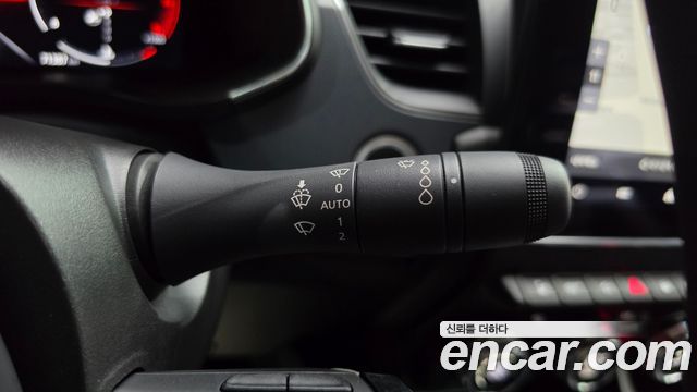 Renault Korea XM3 1.3 TCe RE Signature 2023 — фото 19