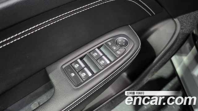 Renault Korea XM3 1.3 TCe RE Signature 2023 — фото 20