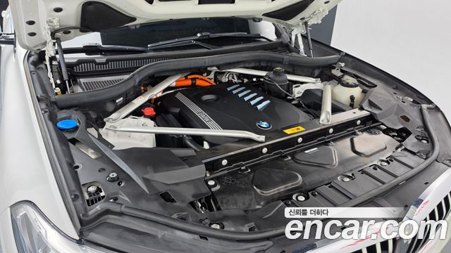 BMW X5 (G05) xDrive 45e M Sport 2021 — фото 6